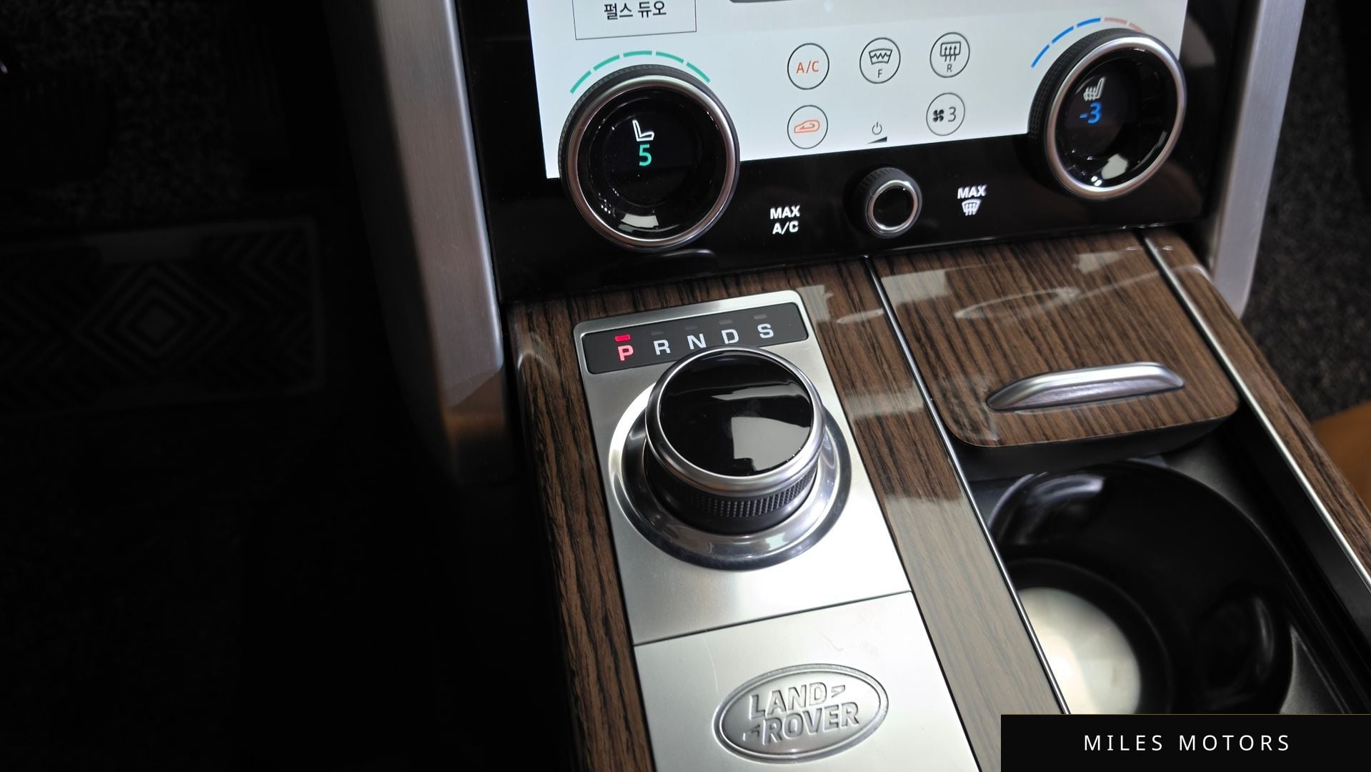 Land Rover Range Rover 2021 — миниатюра 11