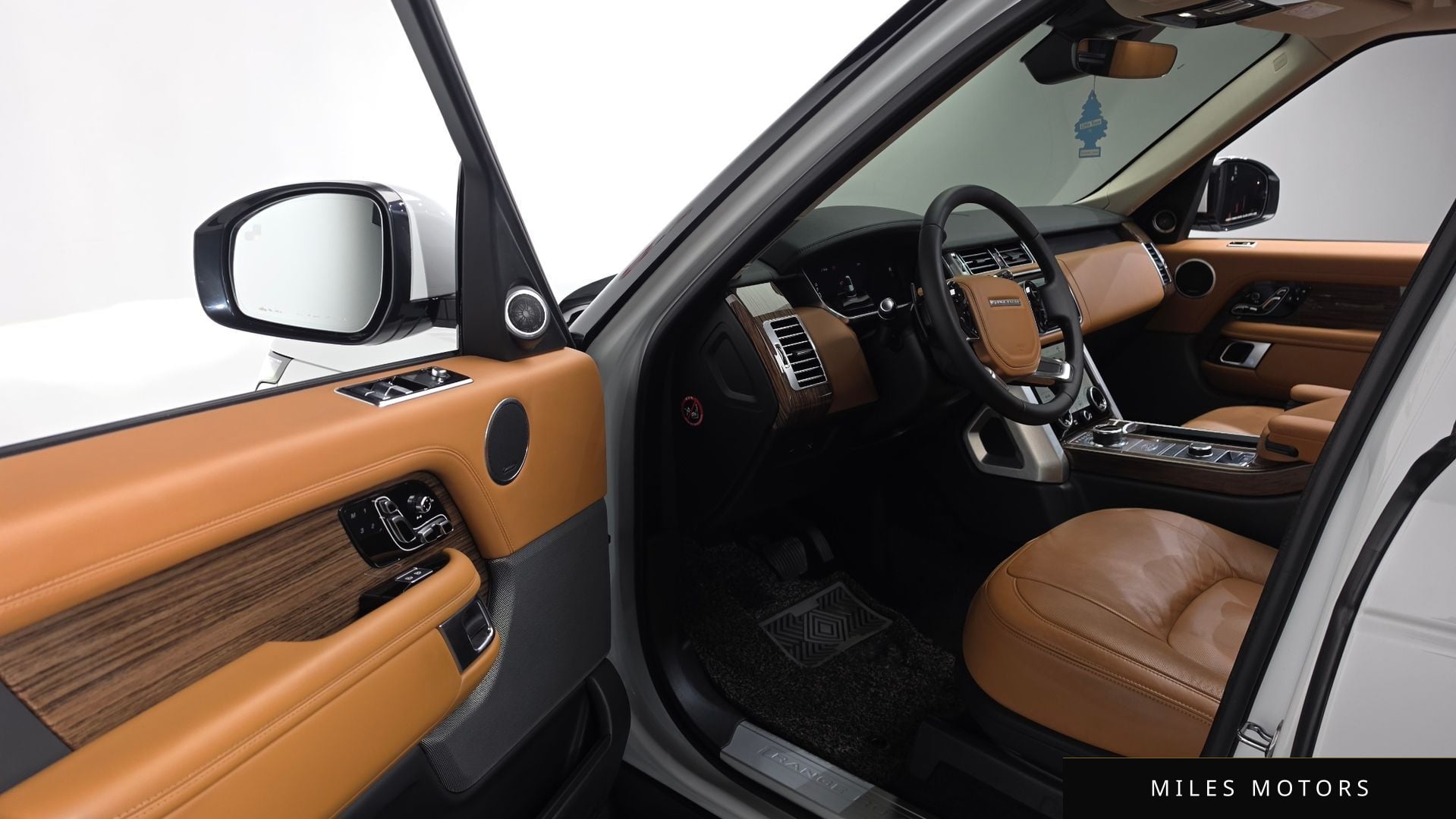 Land Rover Range Rover 2021 — миниатюра 12