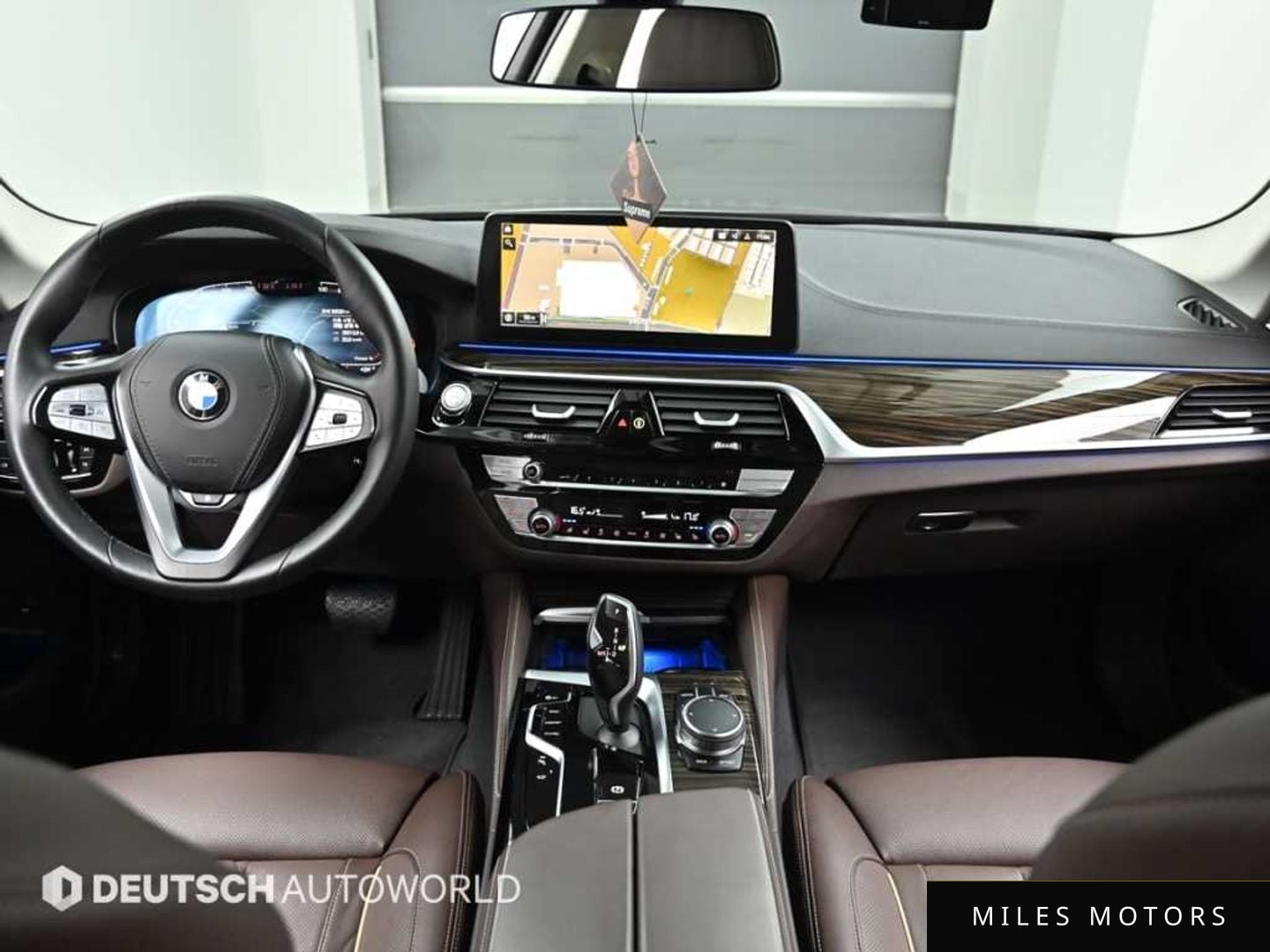 BMW 5 Series (G30) 2023 — миниатюра 7