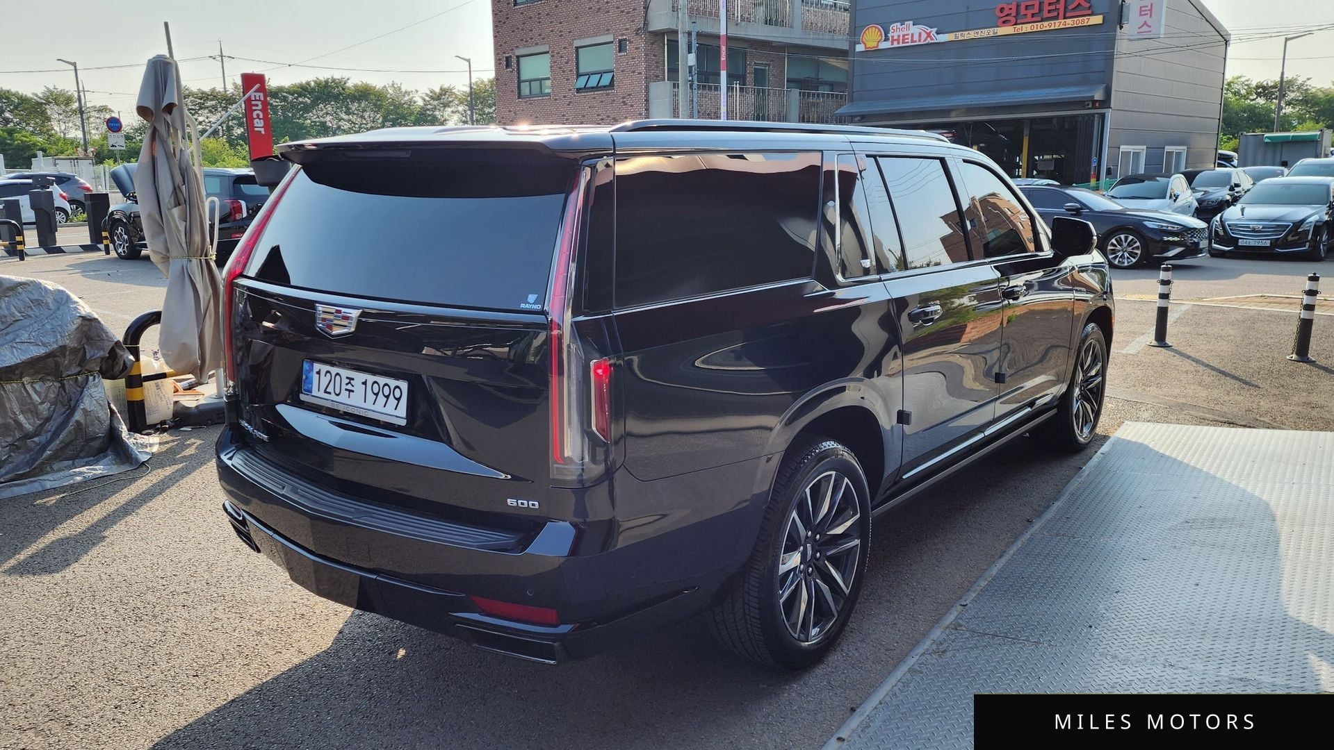 Cadillac Escalade 2024 — миниатюра 2