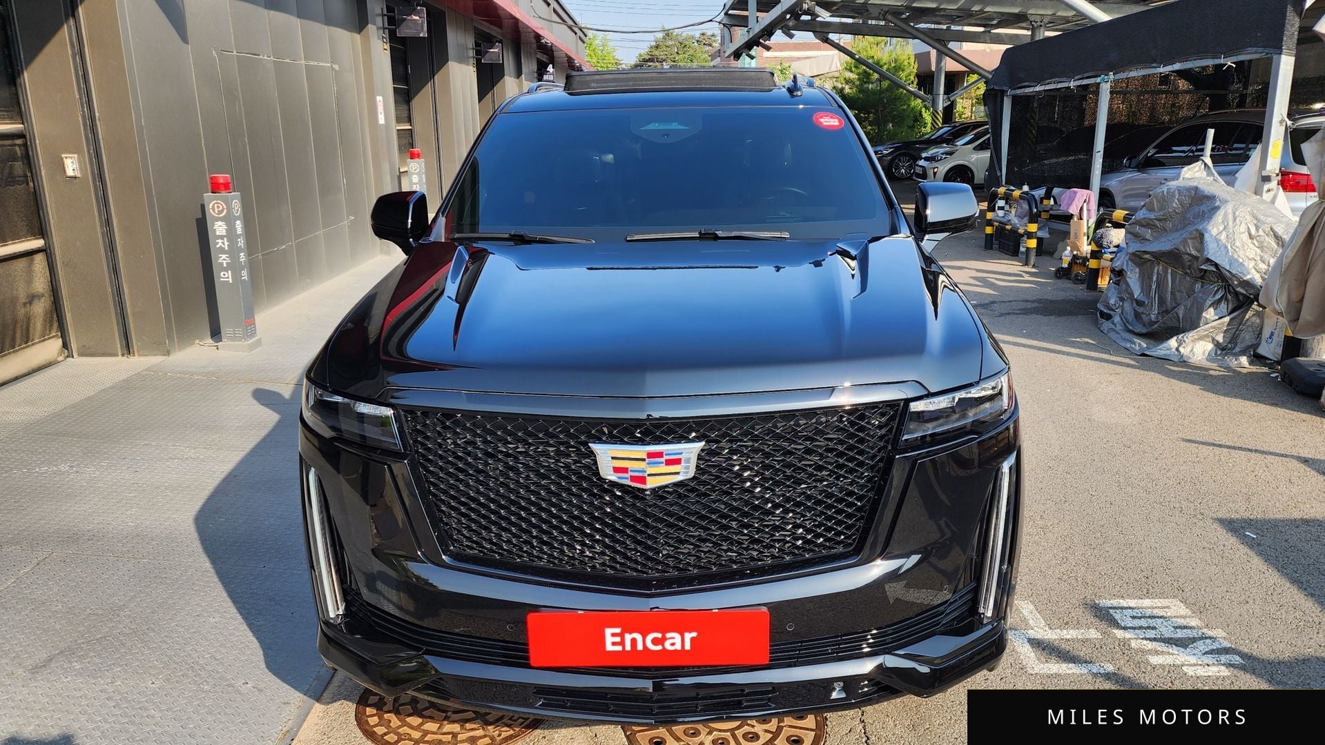 Cadillac Escalade 2024 — миниатюра 3