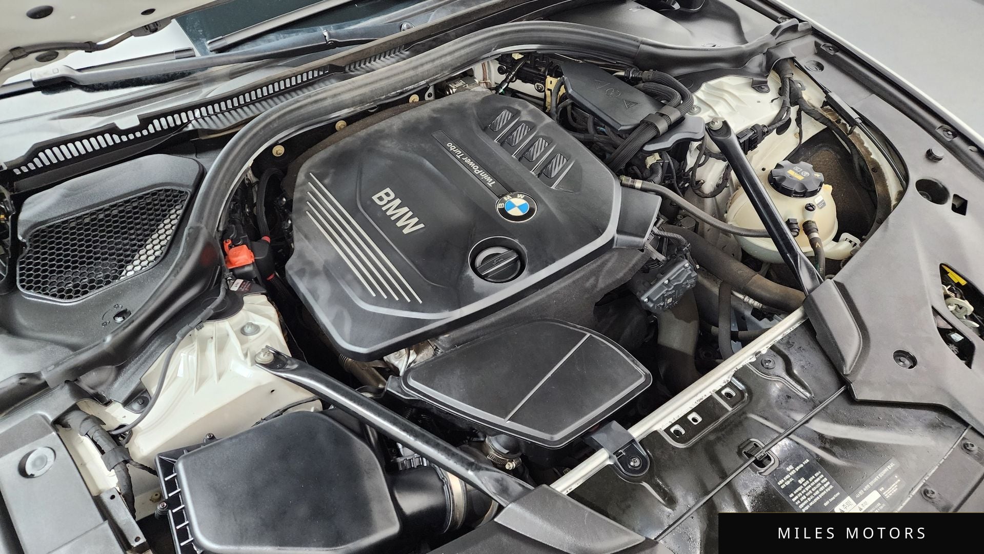 BMW 5 Series (G30) 2018 — миниатюра 6