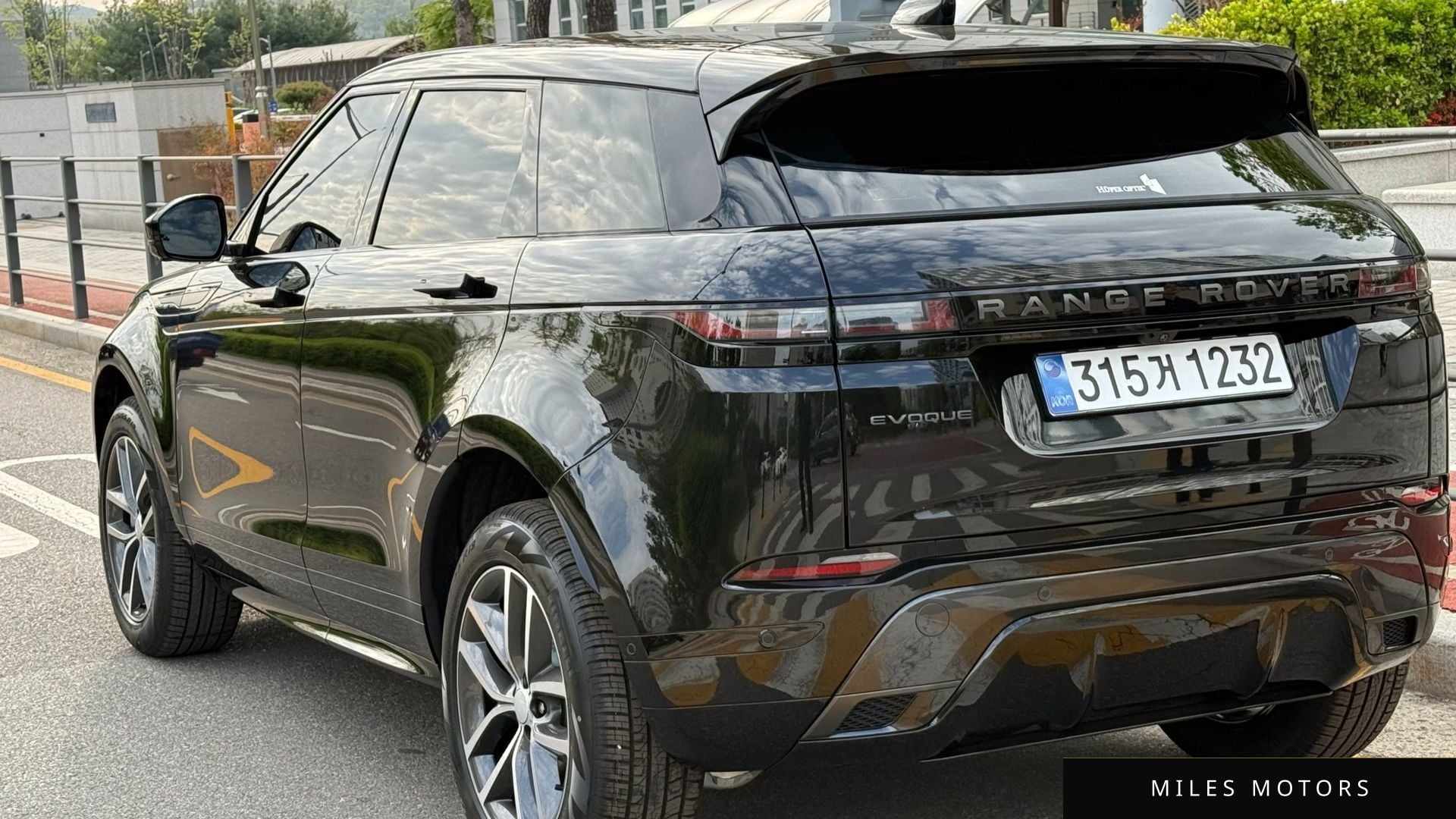 Land Rover Range Rover Evoque 2026 — миниатюра 2