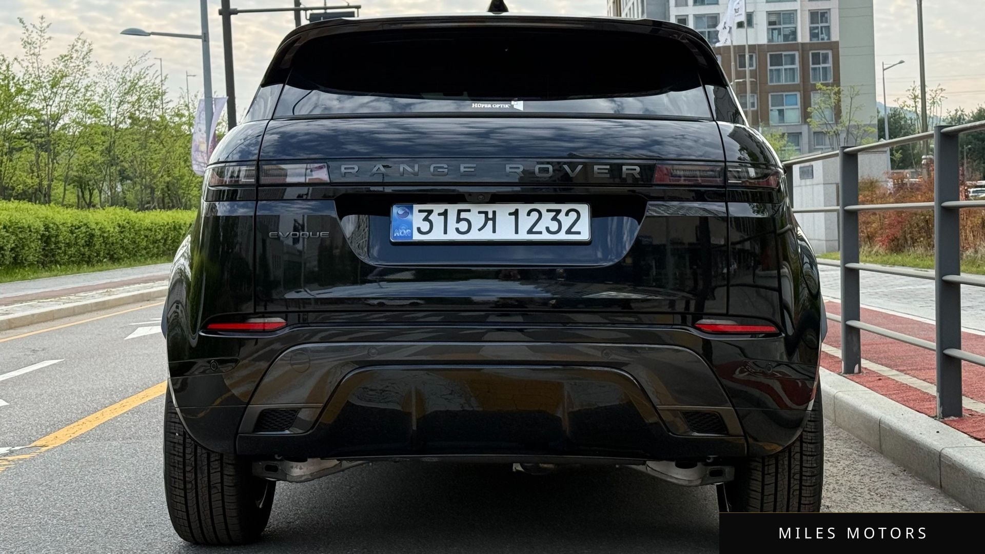 Land Rover Range Rover Evoque 2026 — миниатюра 4