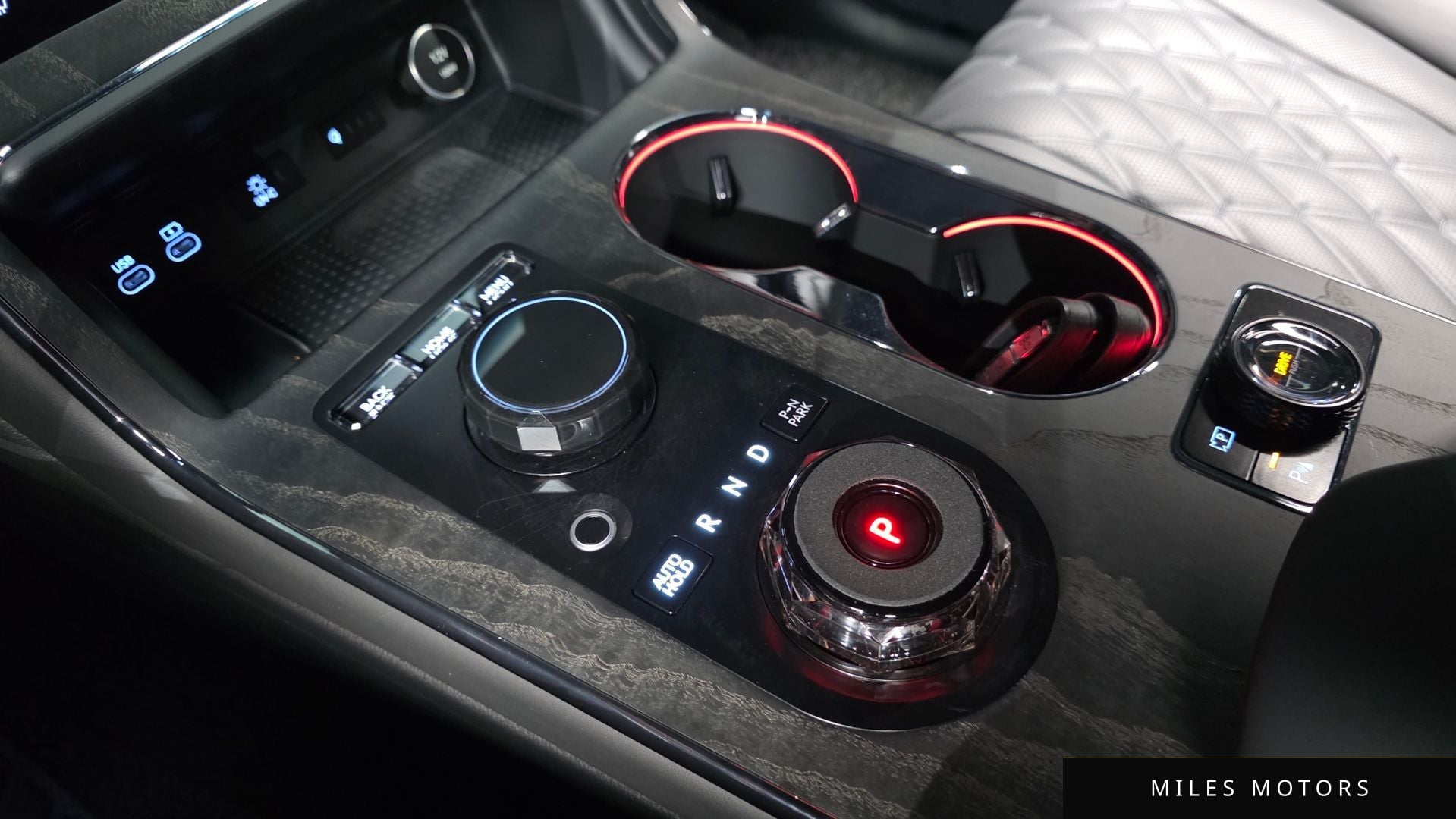 Genesis GV80 2025 — миниатюра 12