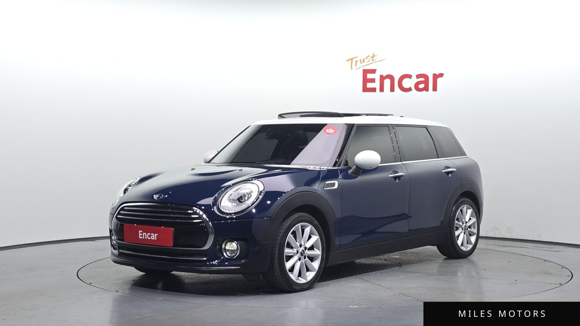 MINI Clubman 2016 — фото 1 из 12