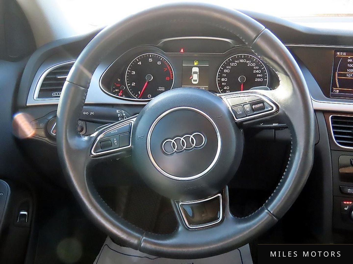 Audi A4 2013 — миниатюра 7