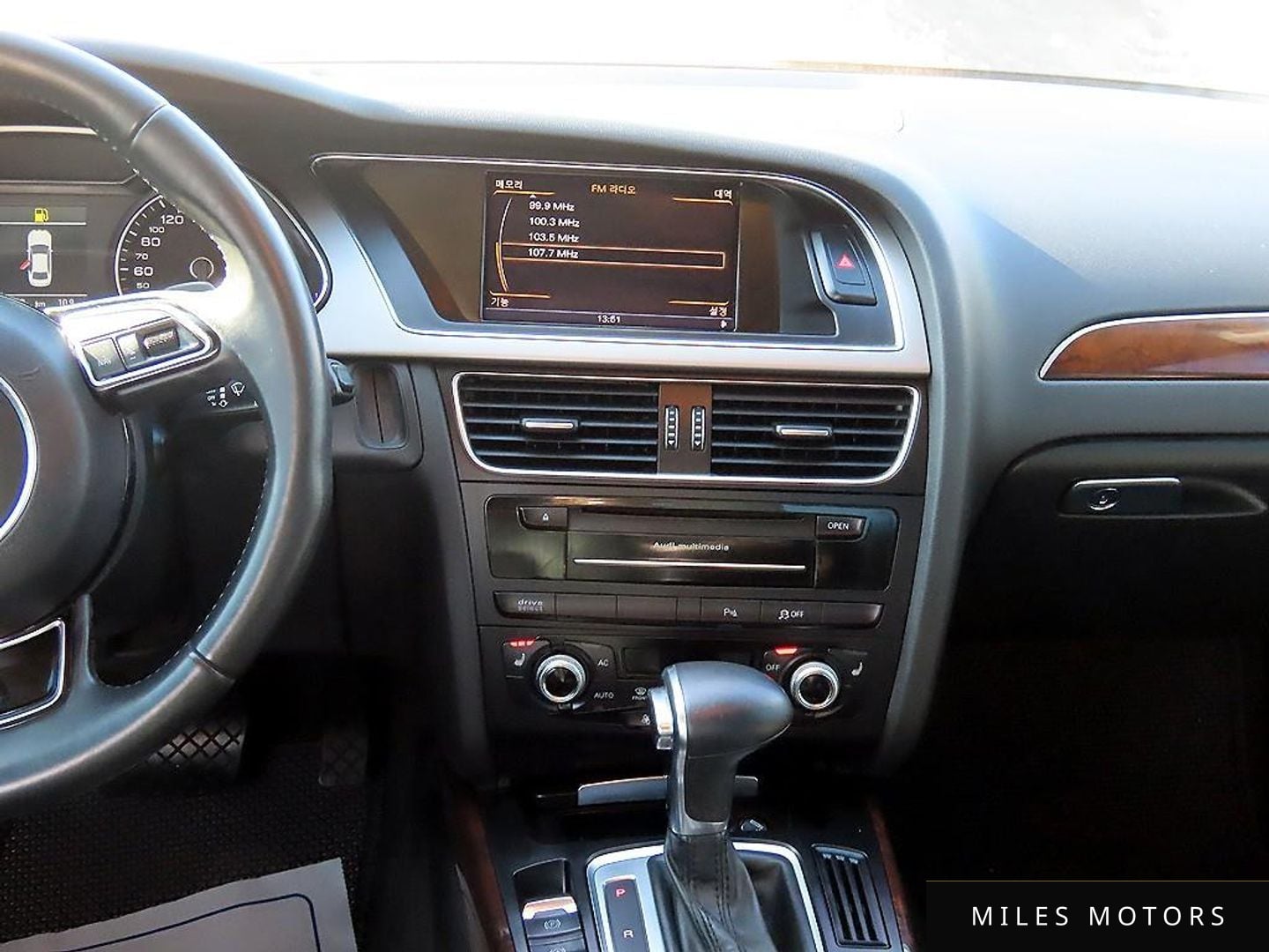 Audi A4 2013 — миниатюра 10