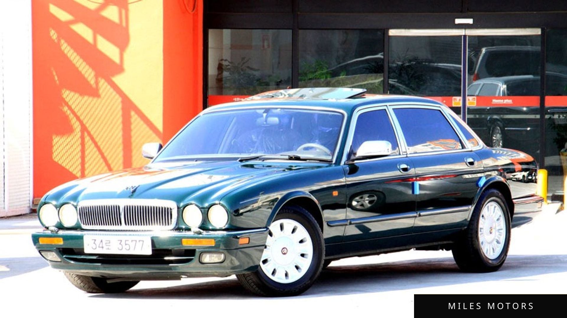 Jaguar Daimler 1996 — миниатюра 2