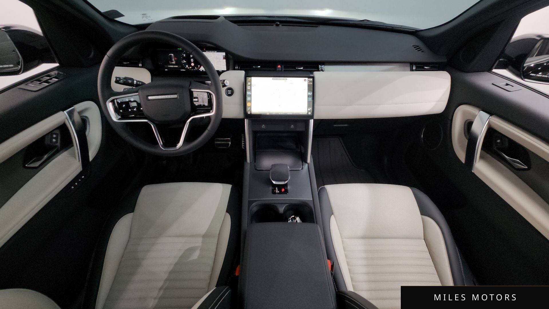 Land Rover Discovery Sport 2025 — миниатюра 7