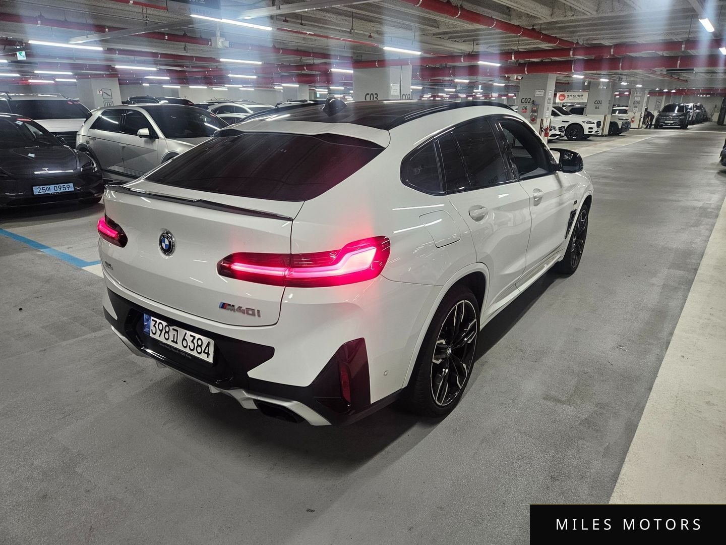 BMW X4 (G02) 2022 — миниатюра 2