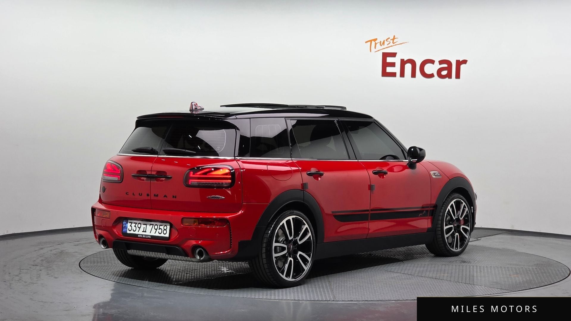 MINI Clubman 2023 — миниатюра 2