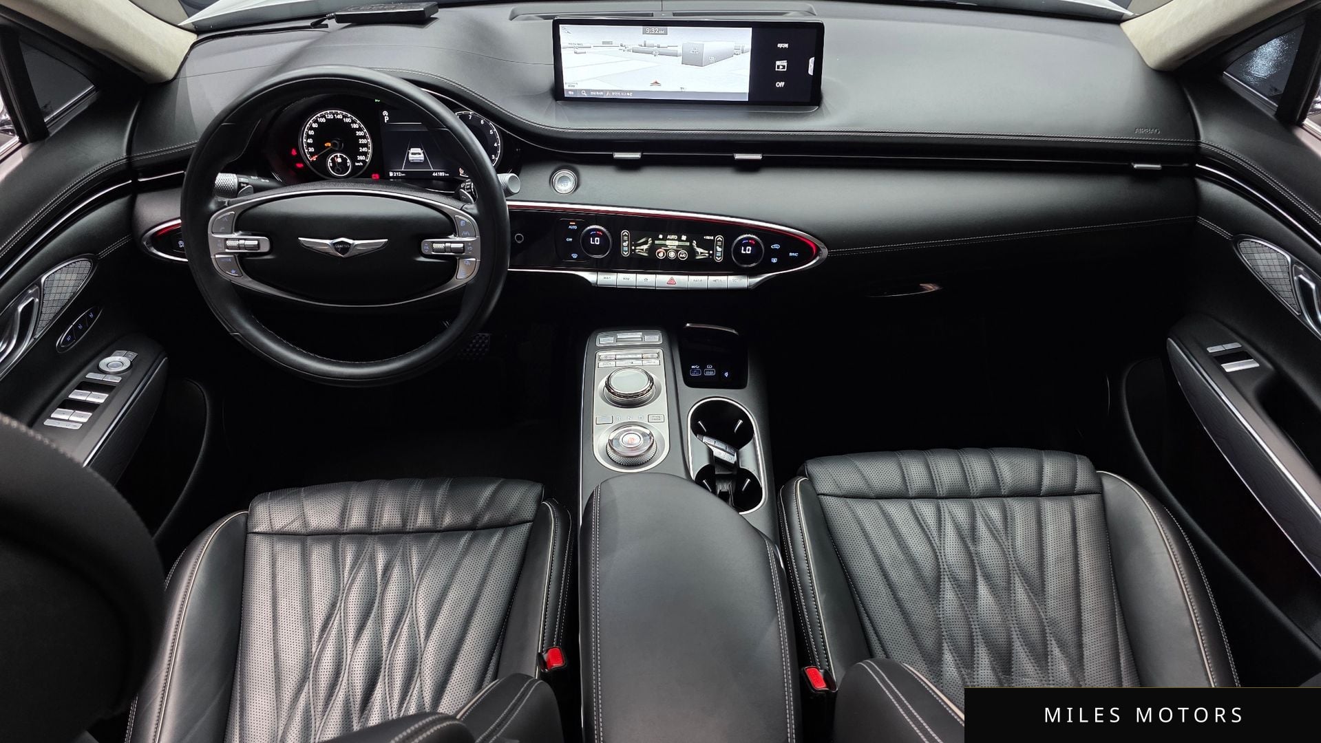 Genesis GV70 2023 — миниатюра 10