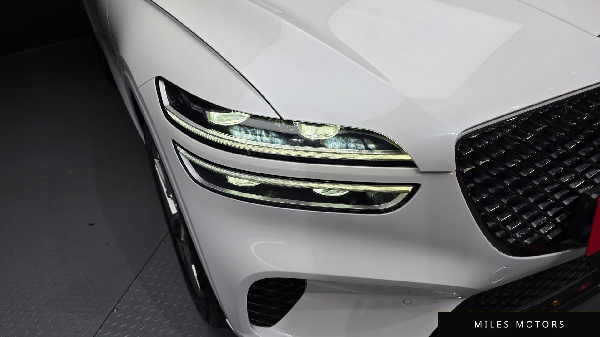 Genesis GV70 2023 — миниатюра 8