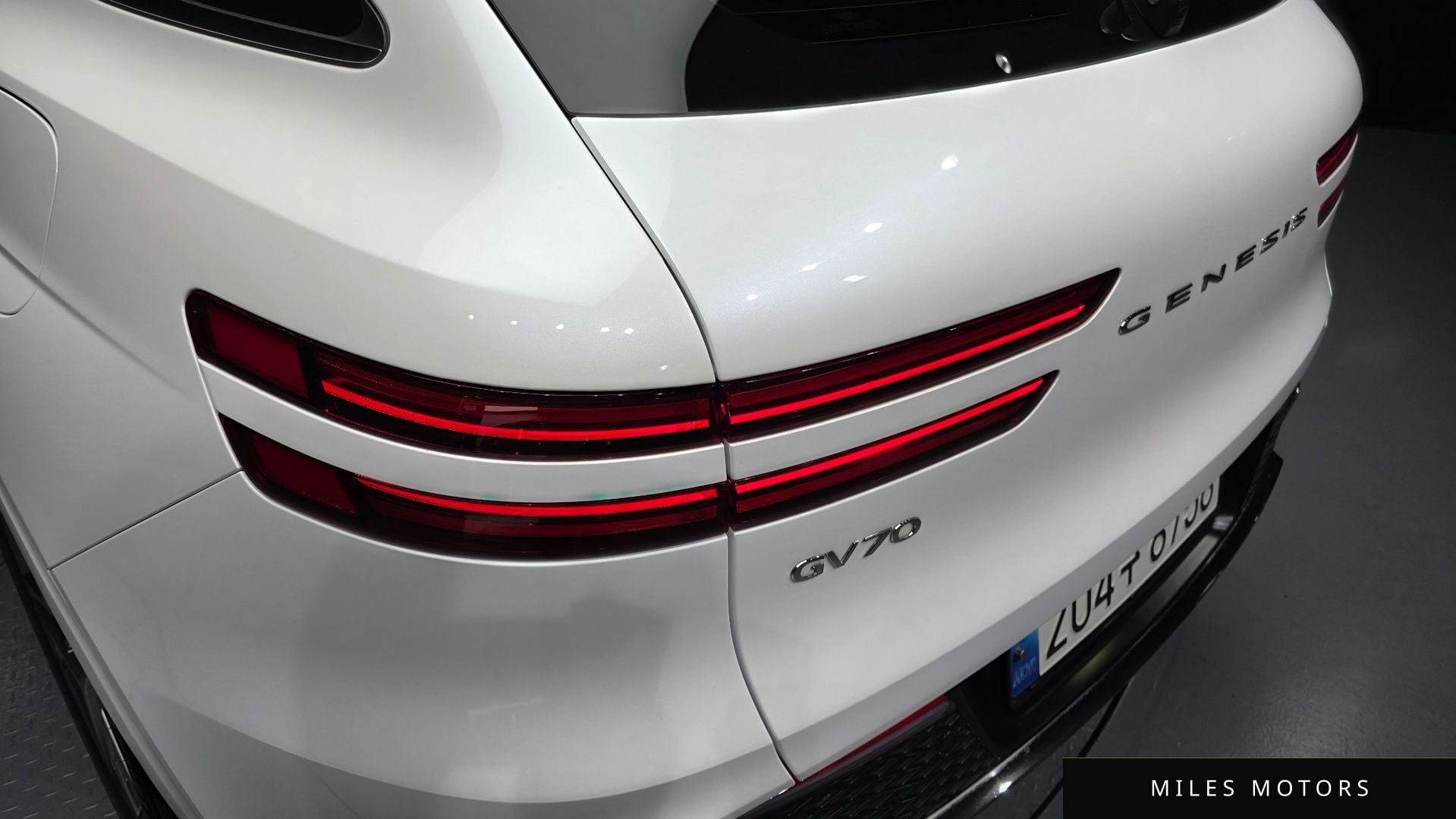 Genesis GV70 2023 — миниатюра 9