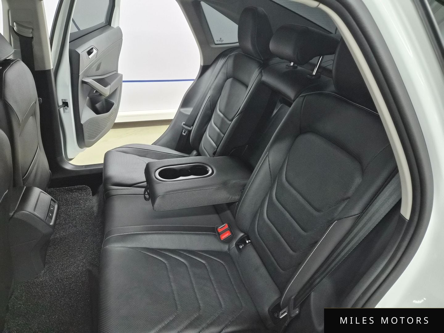 Volkswagen Jetta 2024 — миниатюра 10