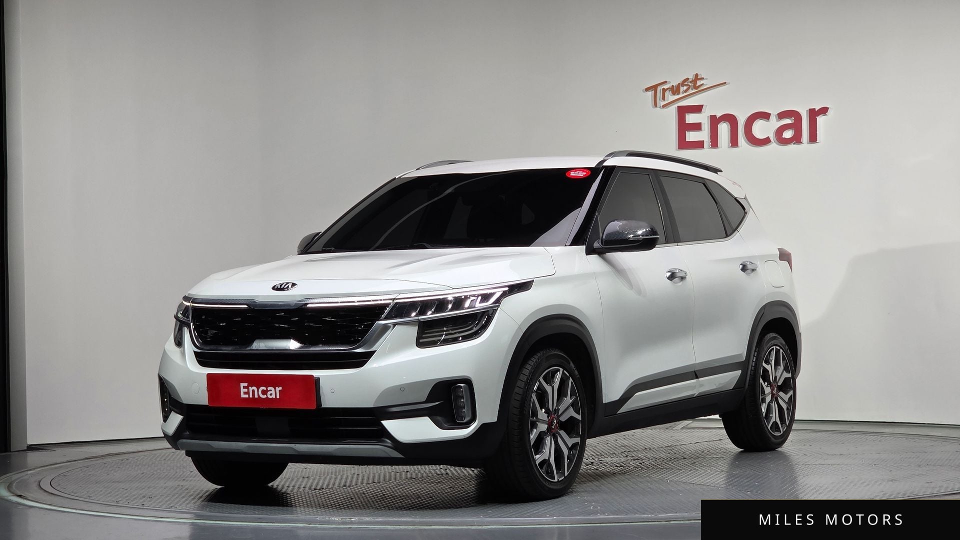 Kia Seltos 2022 — фото 1 из 12