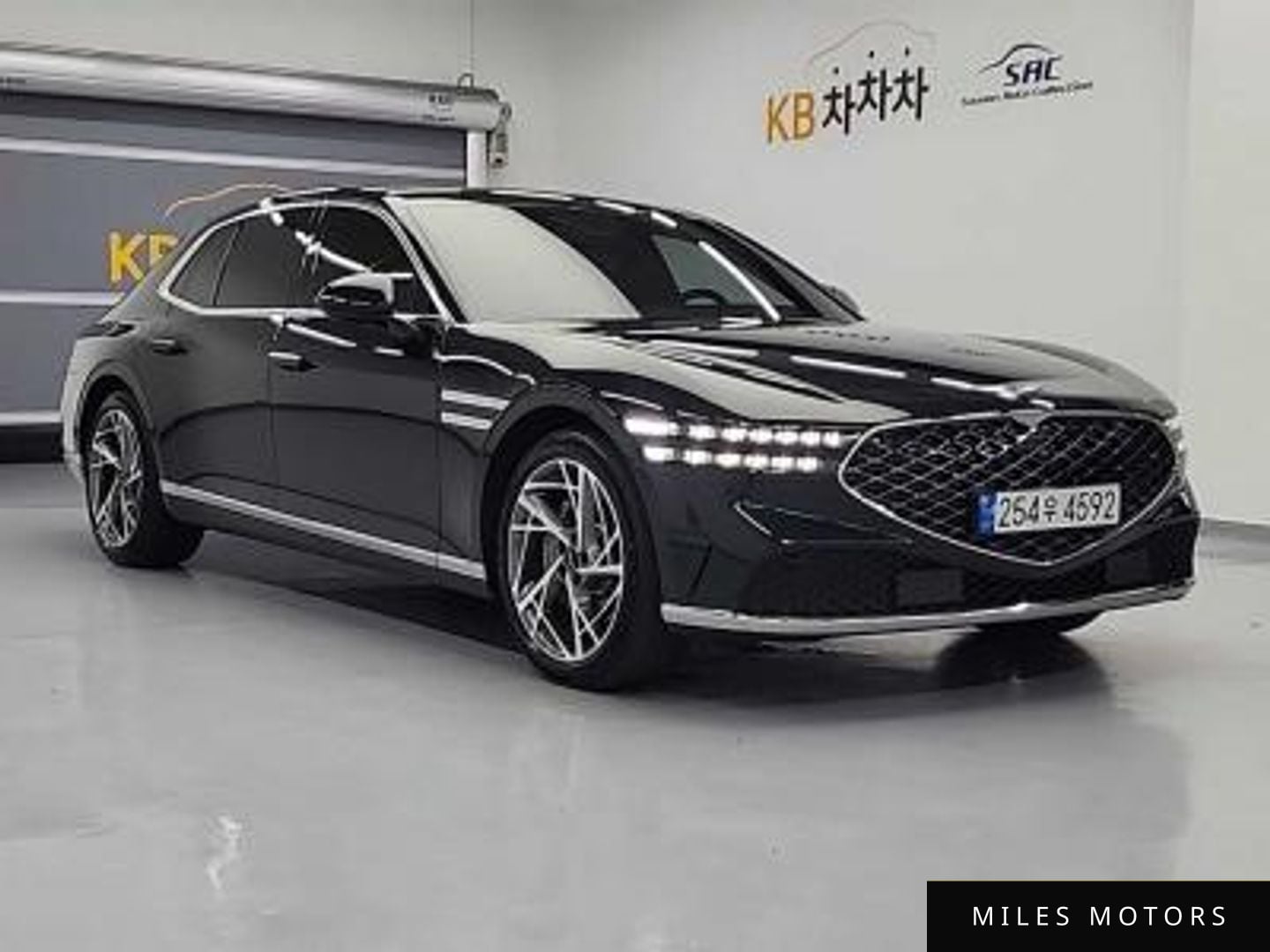 Genesis G90 (RS4) 2022 — миниатюра 3