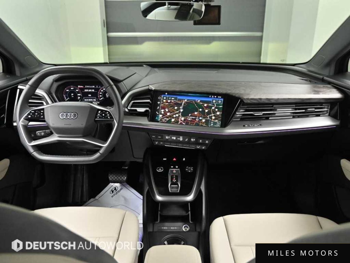 Audi Q4 e-tron 2025 — миниатюра 7
