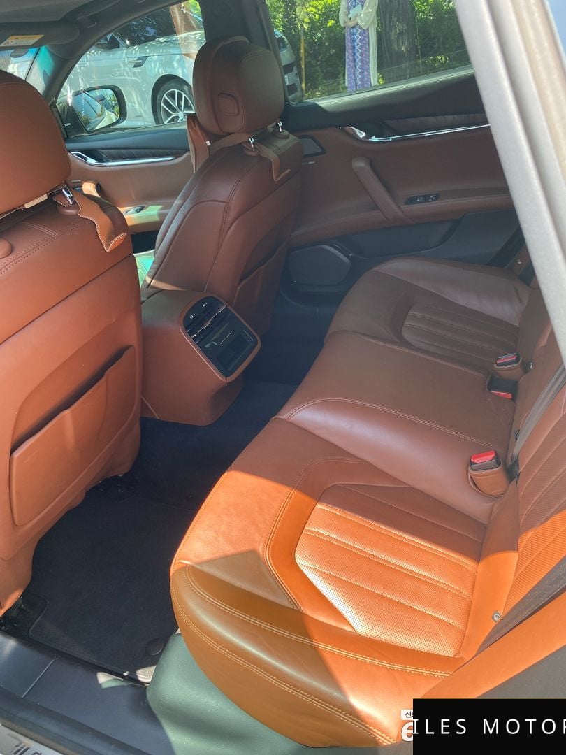 Maserati Quattroporte 2015 — миниатюра 10