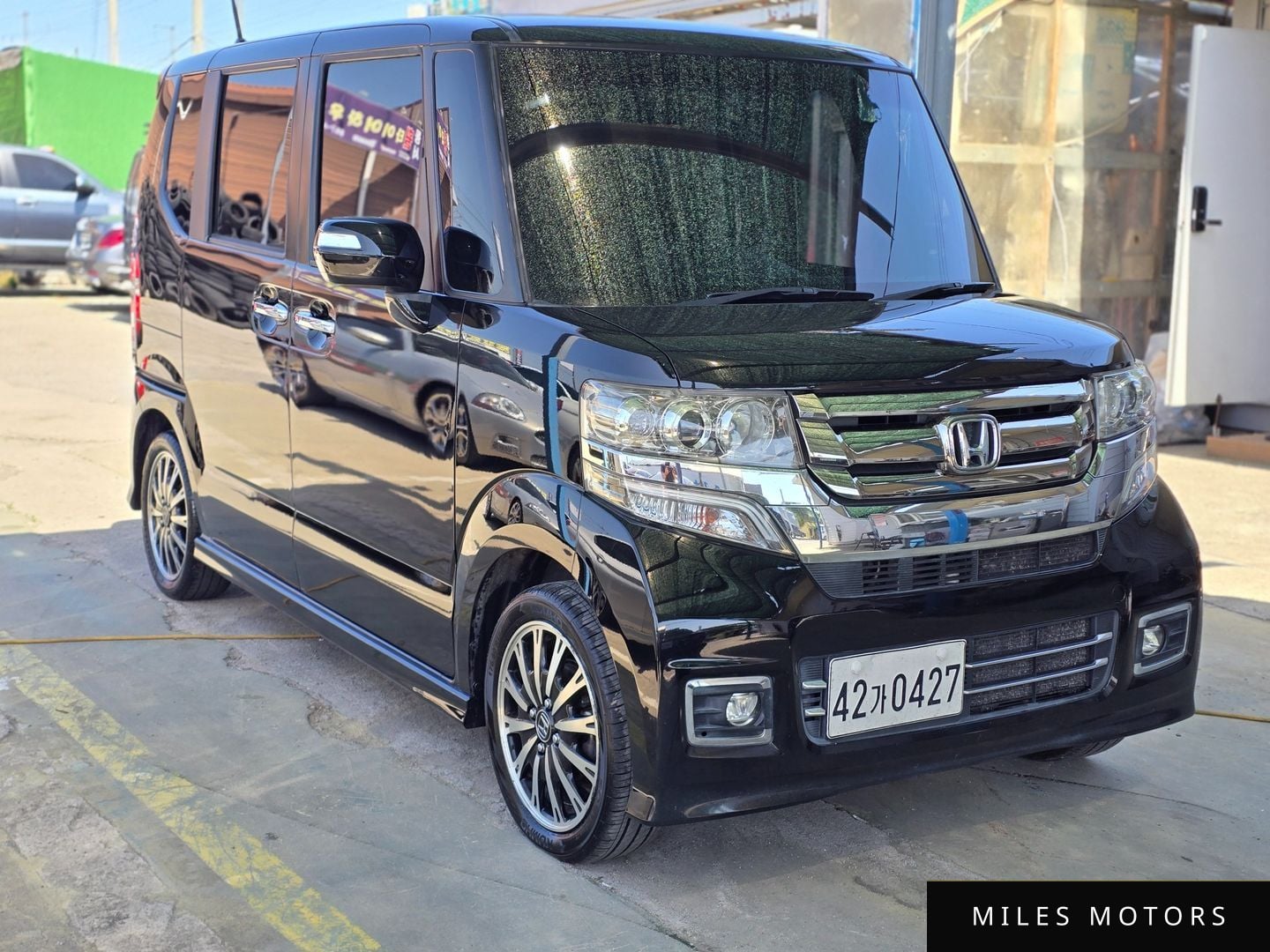Honda N-BOX 2016