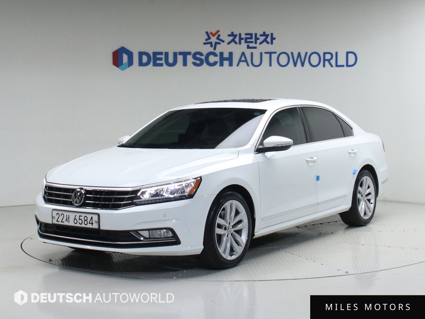 Volkswagen Passat 2018 — фото 1 из 12