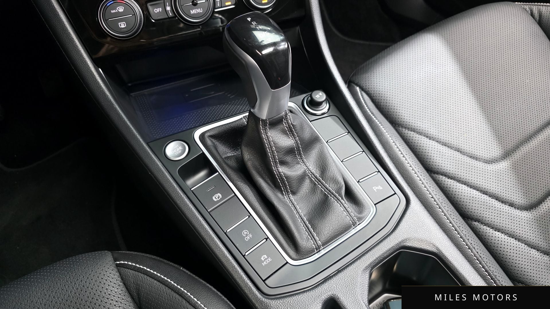 Volkswagen Jetta 2023 — миниатюра 12