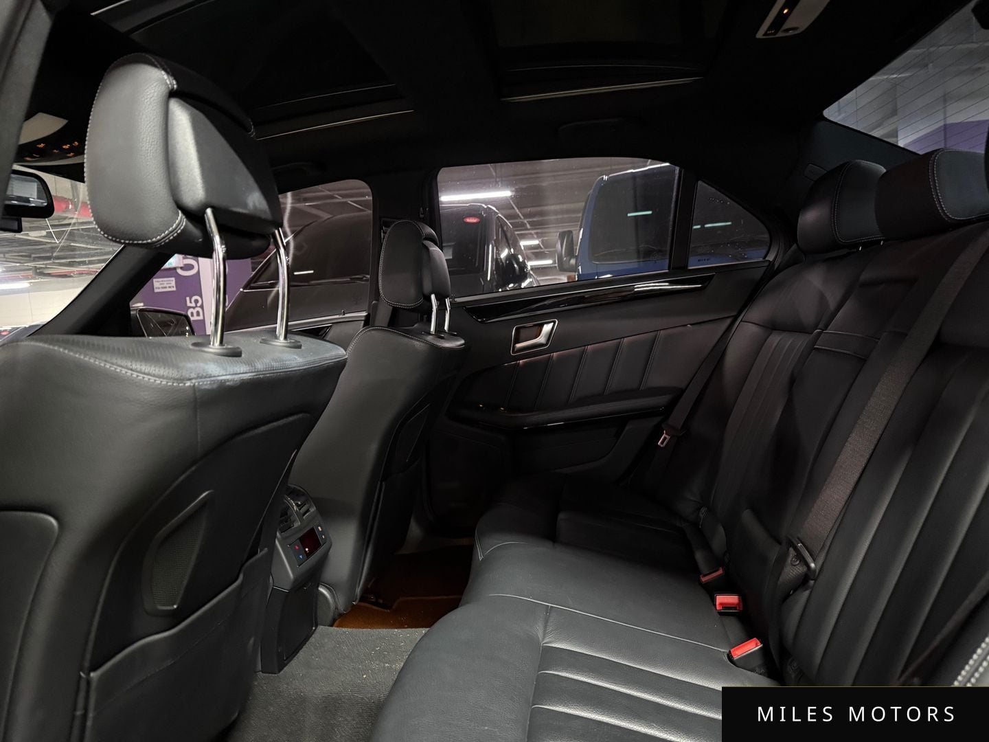 Mercedes-Benz E-Class W212 2015 — миниатюра 6
