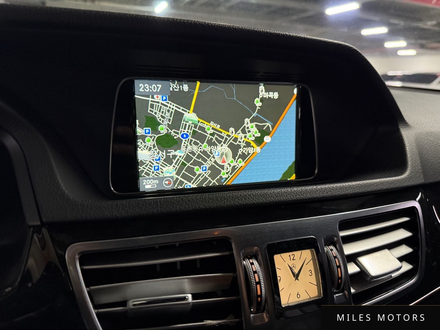 Mercedes-Benz E-Class W212 2015 — миниатюра 12