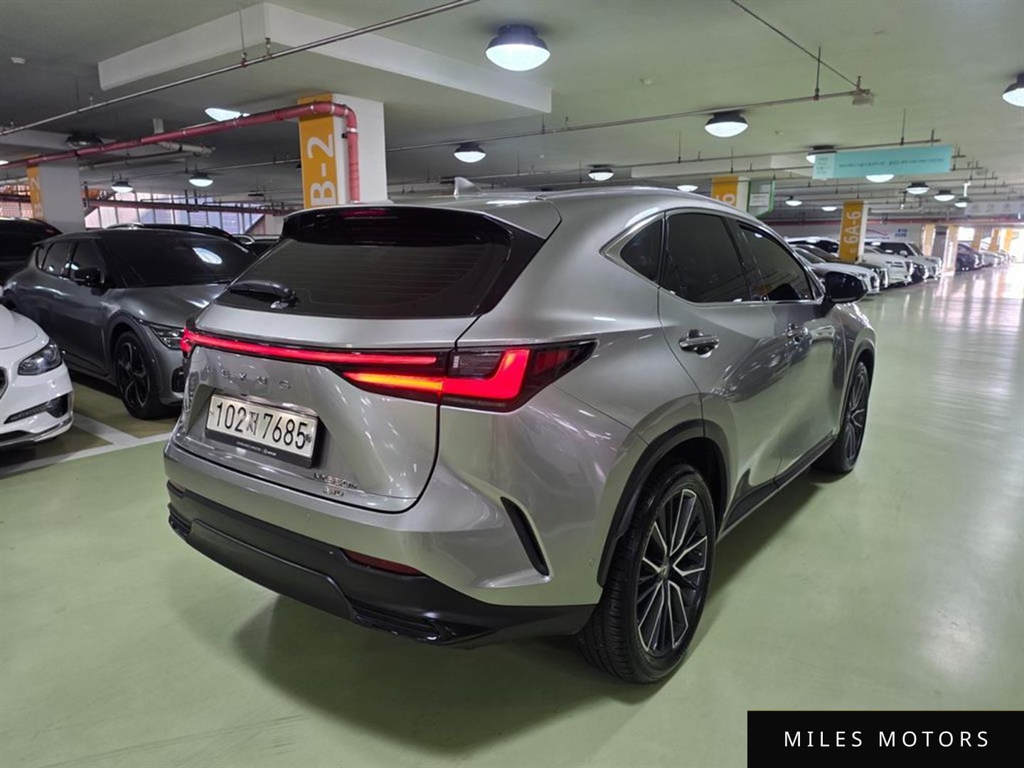 Лексус NX350h 2022 — миниатюра 3
