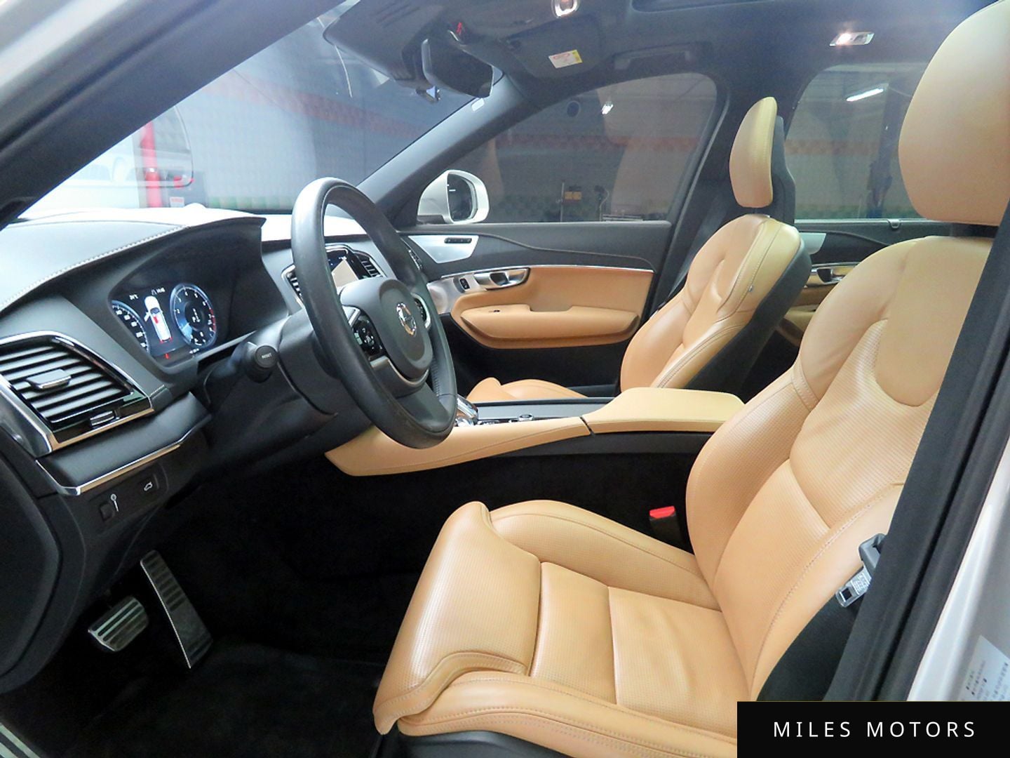 Volvo XC90 2021 — миниатюра 10