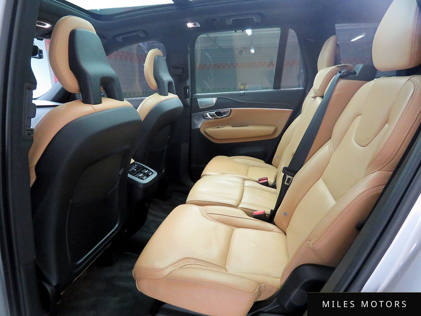 Volvo XC90 2021 — миниатюра 12