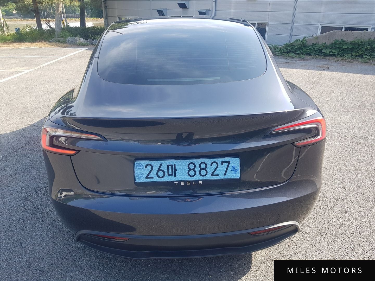 Tesla Model 3 2025 — миниатюра 4