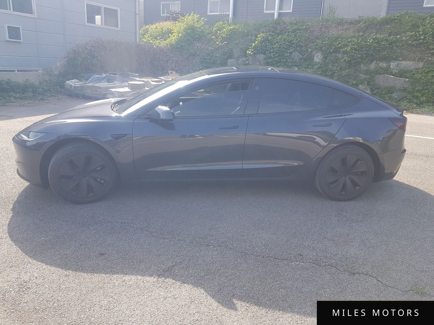 Tesla Model 3 2025 — миниатюра 5