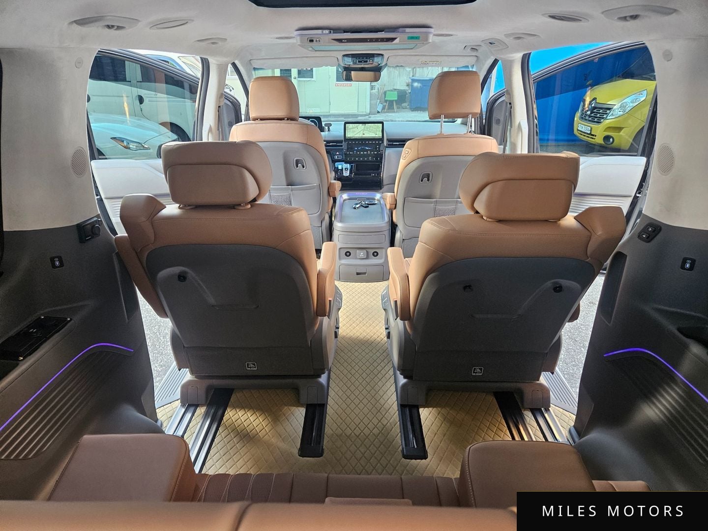 Hyundai Staria 2025 — миниатюра 4