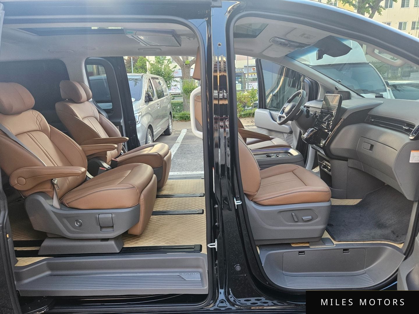 Hyundai Staria 2025 — миниатюра 11