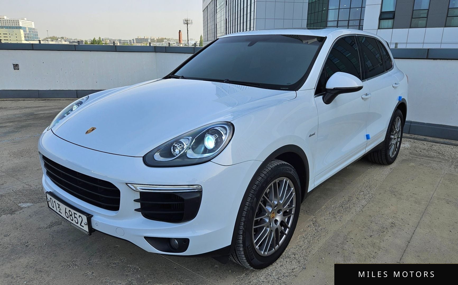 Porsche Cayenne 2016 — миниатюра 3