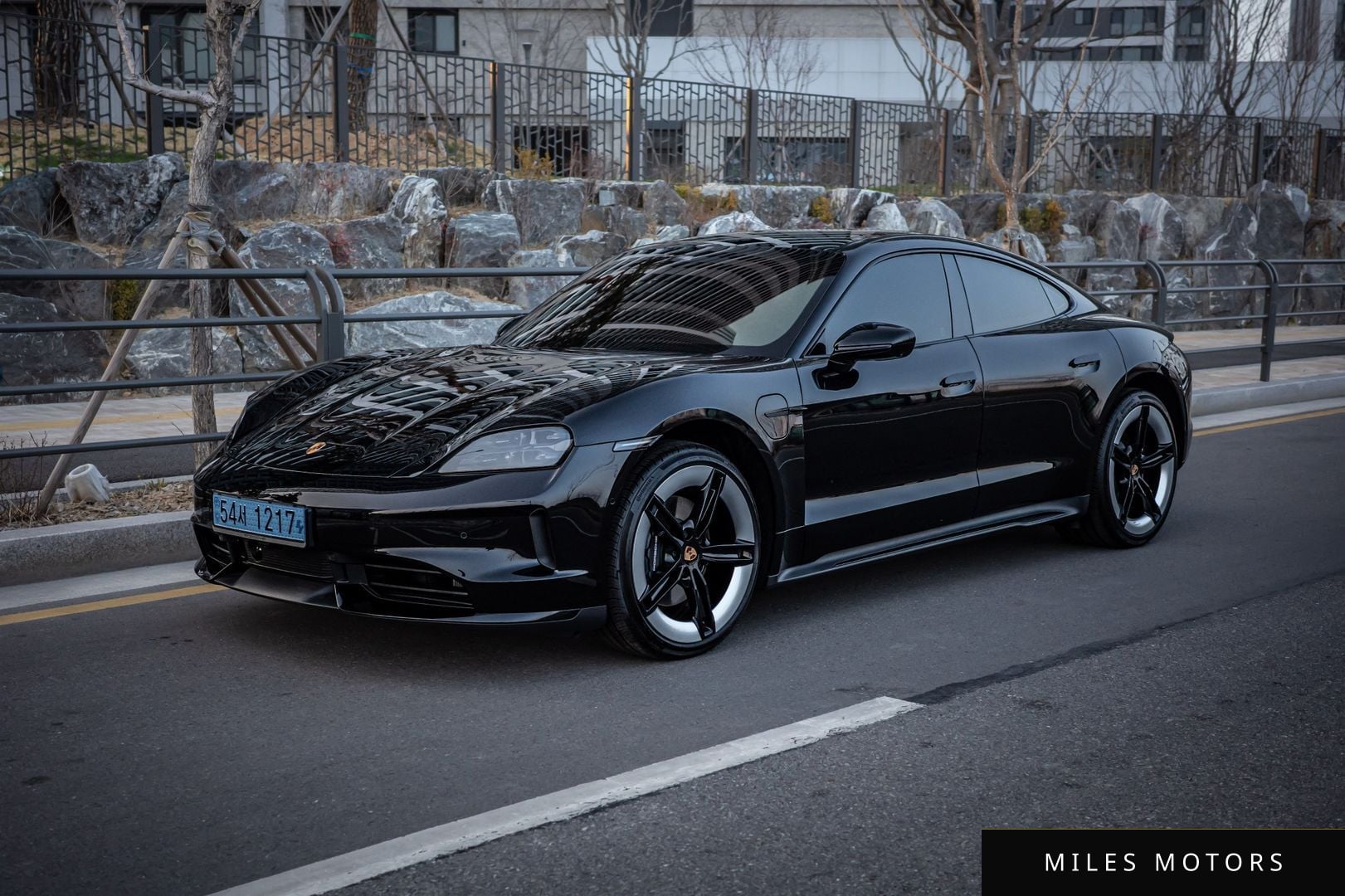 Porsche Taycan 2026 — миниатюра 3