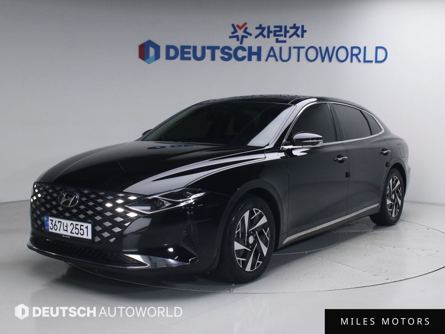 Hyundai Grandeur 2022 — фото 1 из 12