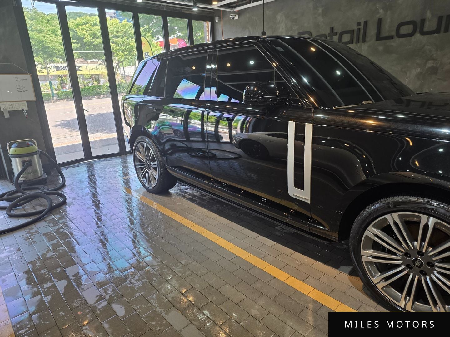 Land Rover Range Rover 2024 — миниатюра 3