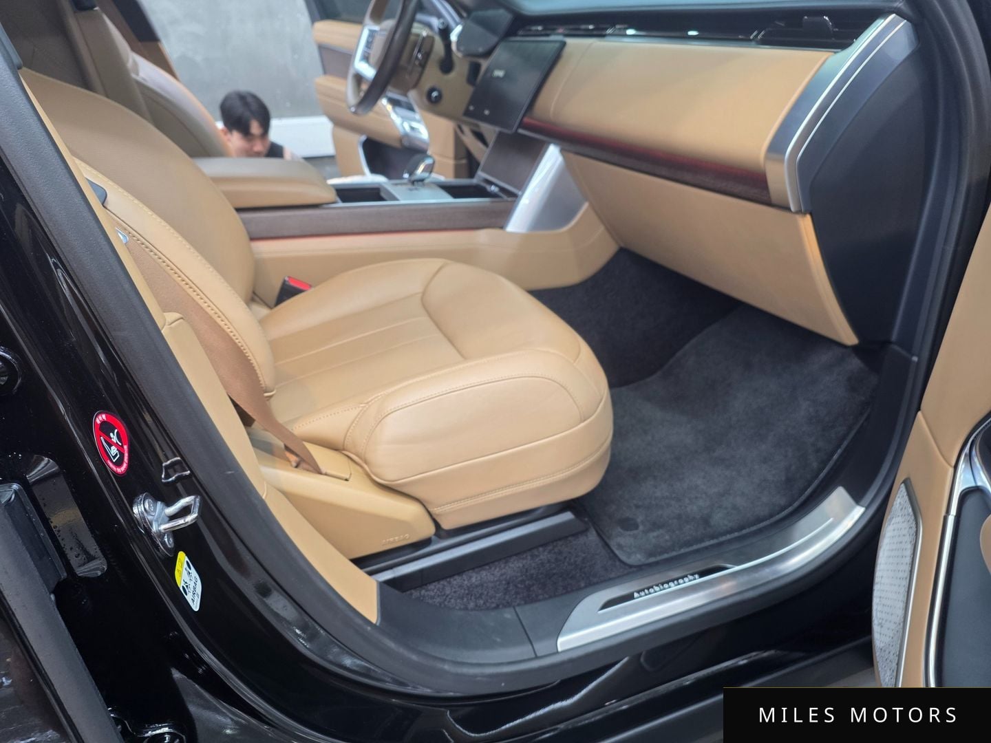 Land Rover Range Rover 2024 — миниатюра 11