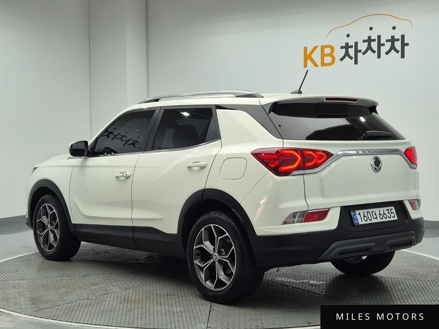 KG Mobility Beautiful Korando 2021 — миниатюра 2
