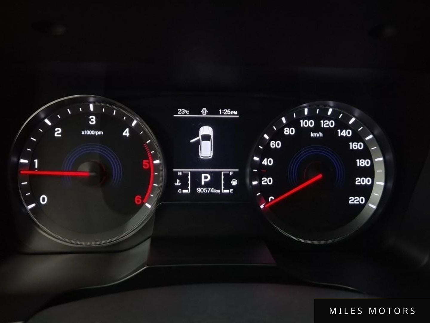 KG Mobility Beautiful Korando 2021 — миниатюра 7