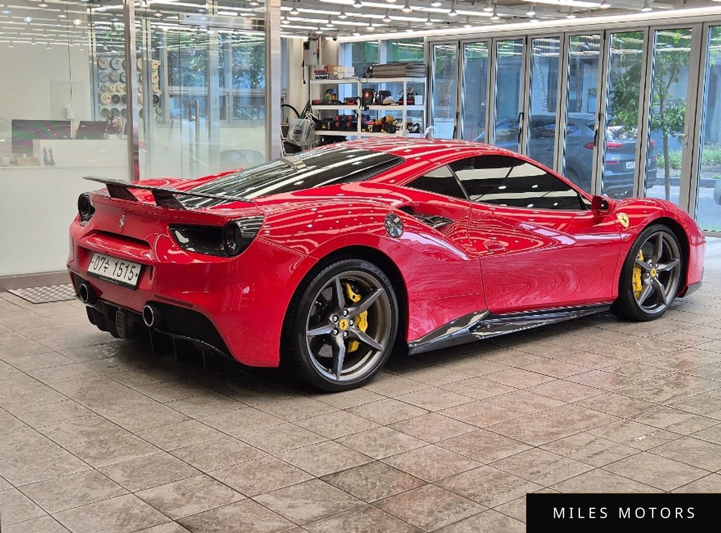 Ferrari 488 GTB 2018 — миниатюра 2