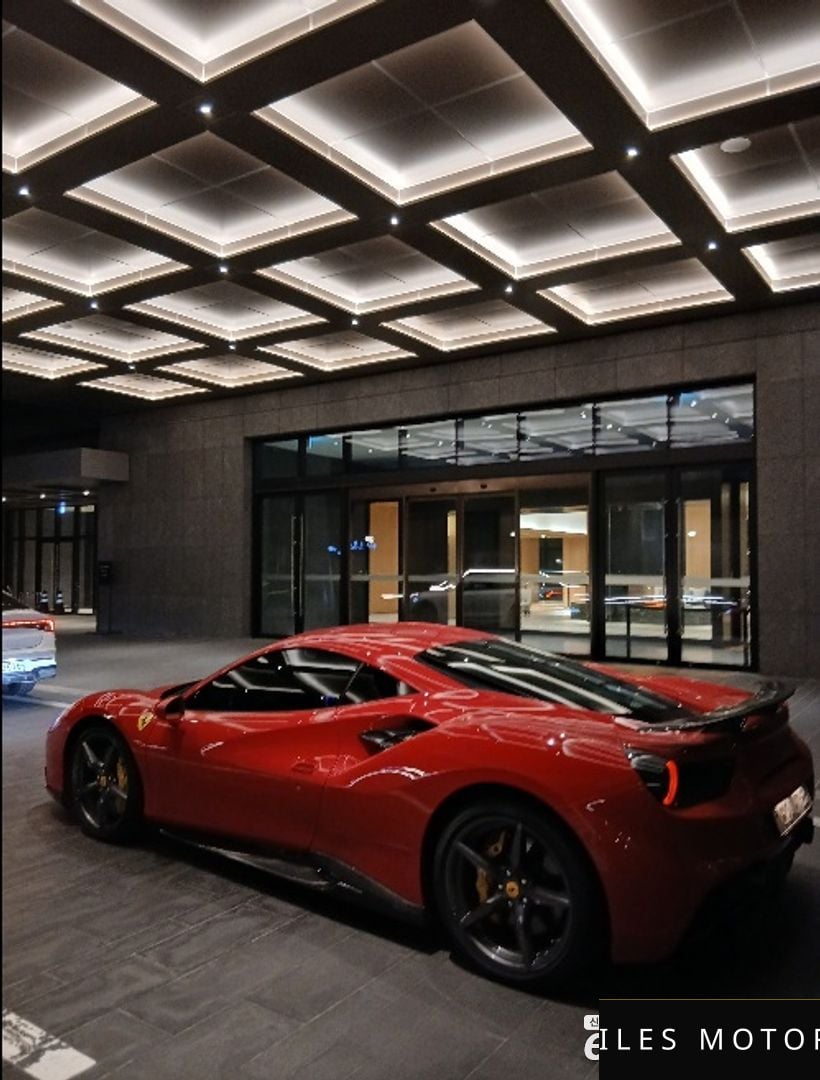 Ferrari 488 GTB 2018 — миниатюра 4