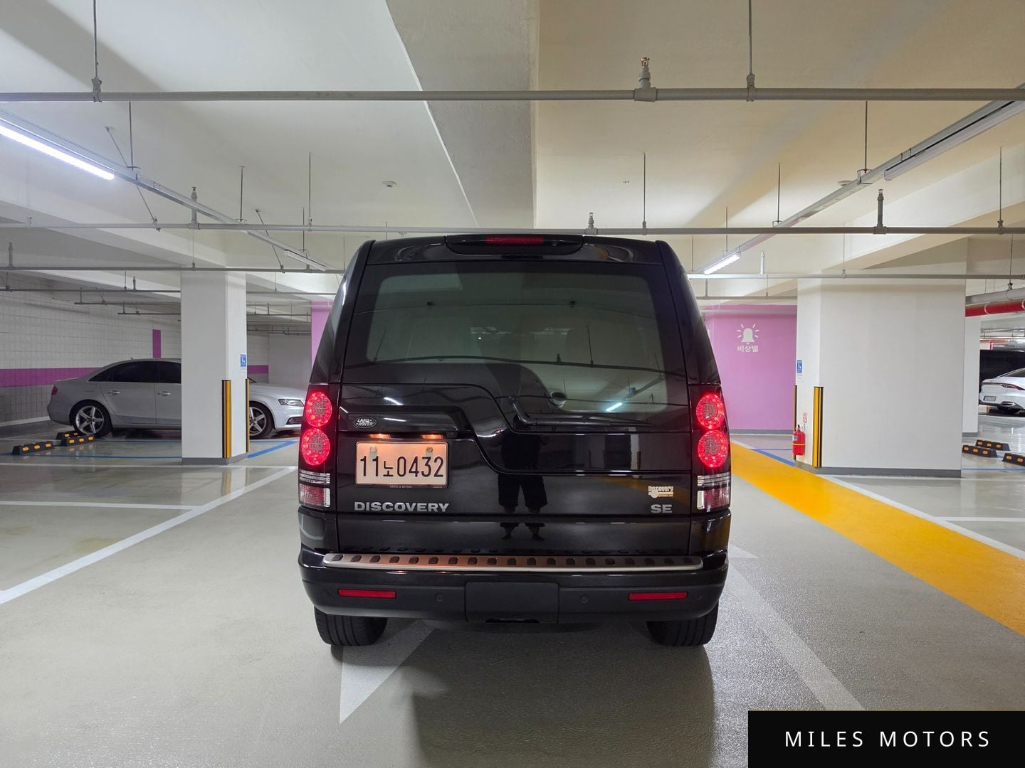 Land Rover Discovery 2016 — миниатюра 4