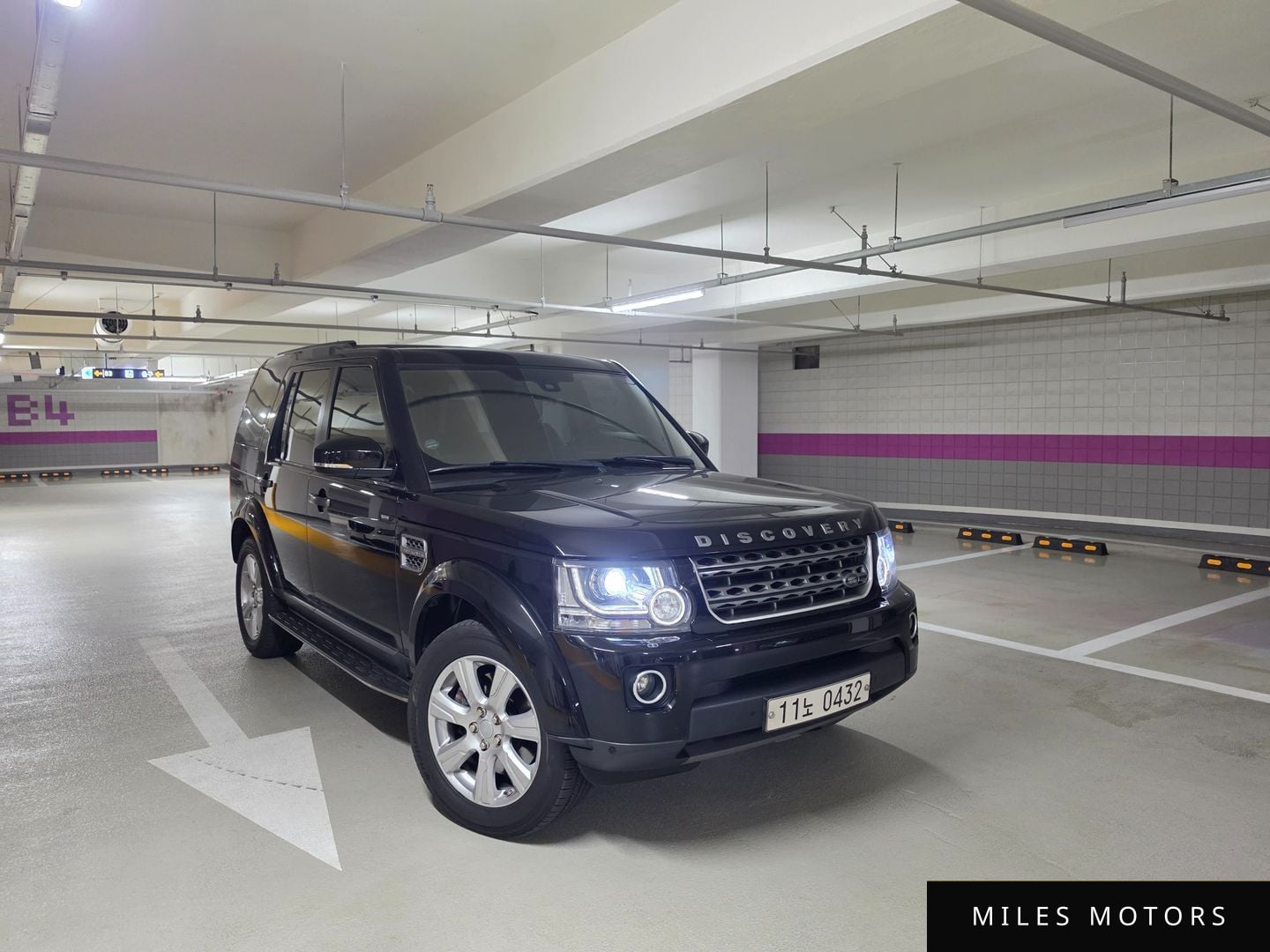 Land Rover Discovery 2016 — миниатюра 5