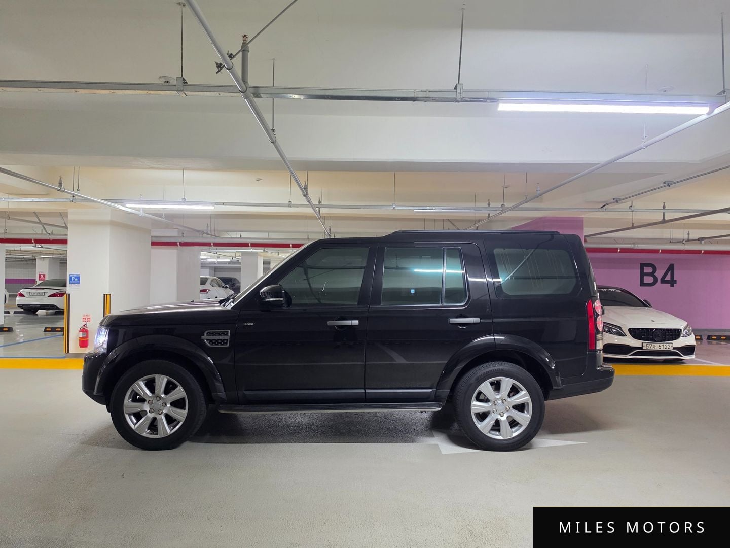 Land Rover Discovery 2016 — миниатюра 7