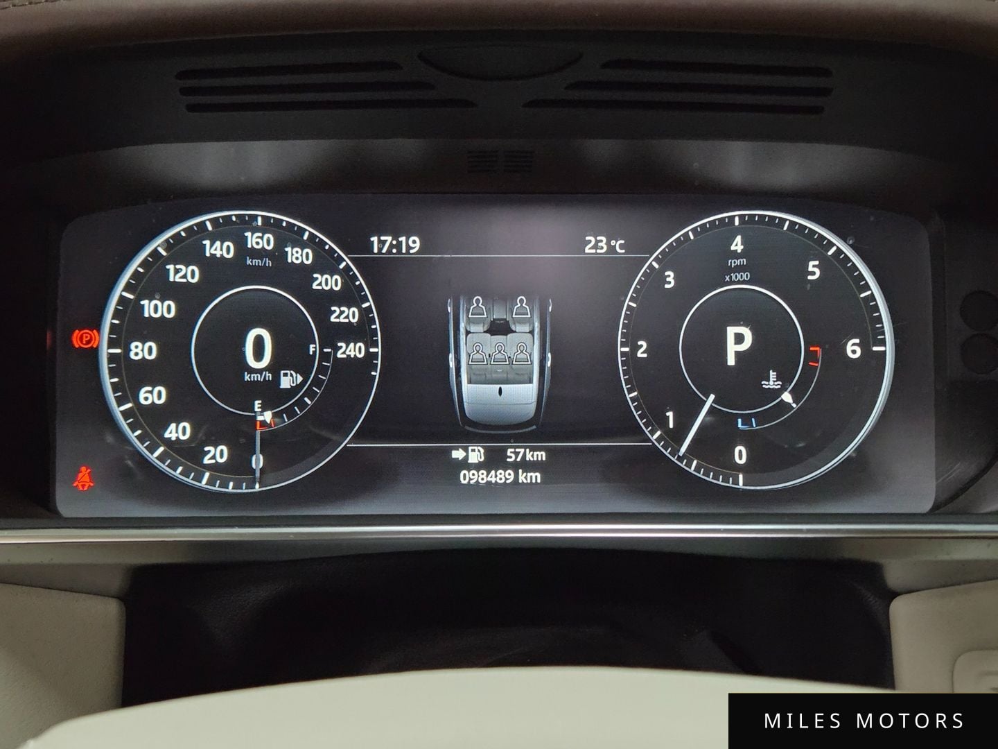 Land Rover Range Rover 2017 — миниатюра 9