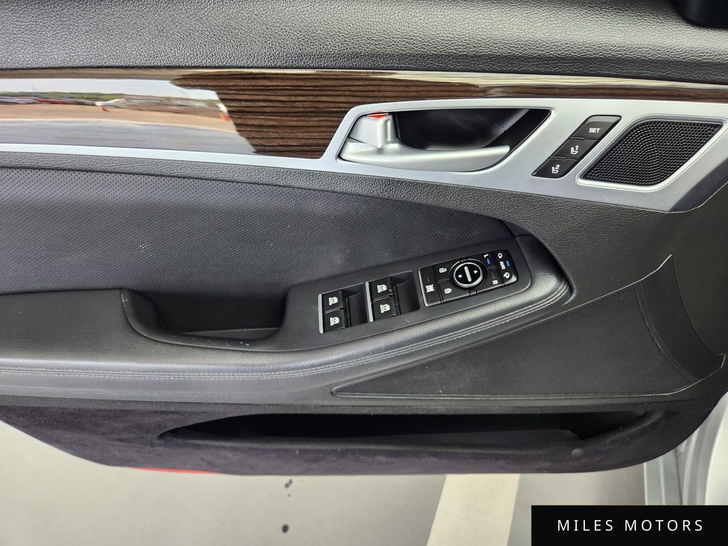 Genesis G80 2017 — миниатюра 11